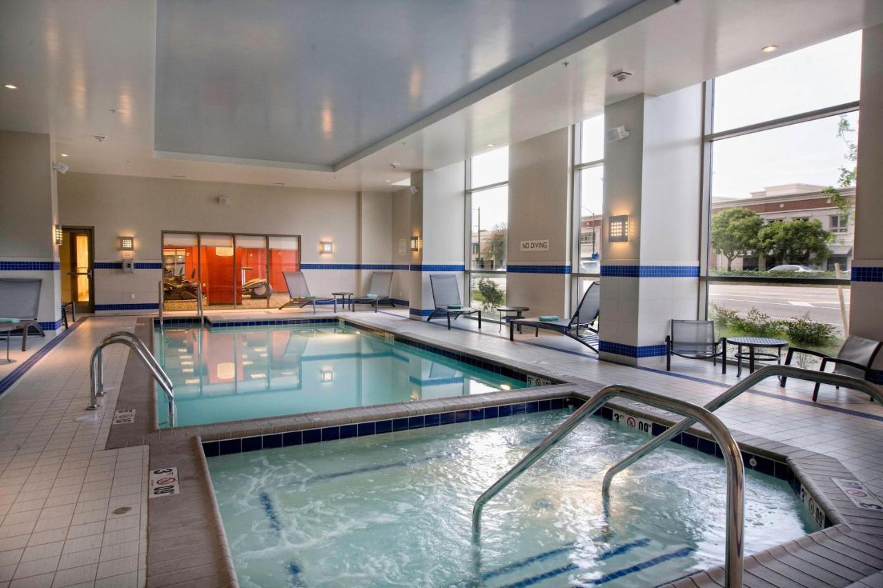 Residence Inn Norfolk Downtown Екстер'єр фото
