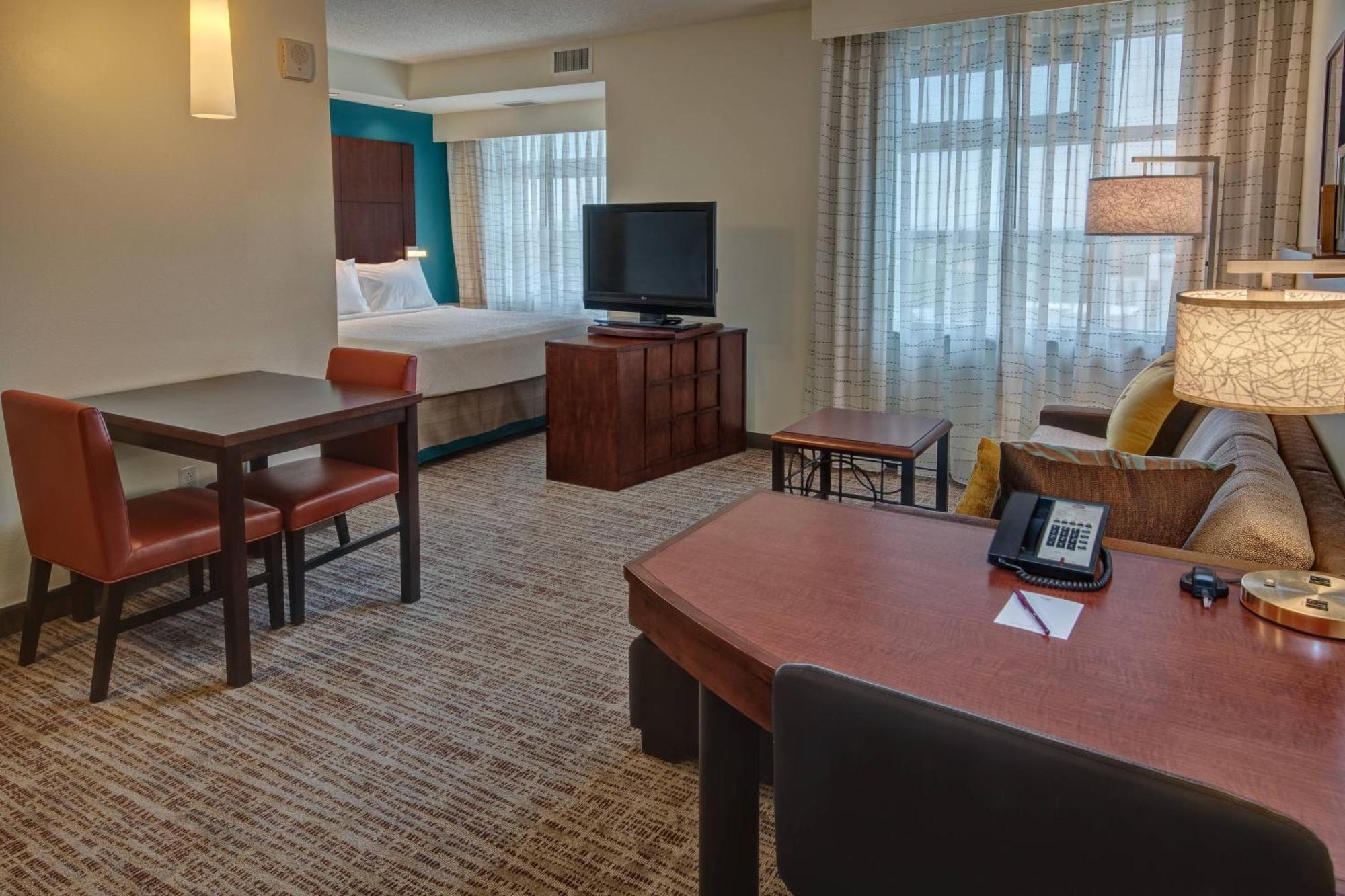 Residence Inn Norfolk Downtown Екстер'єр фото