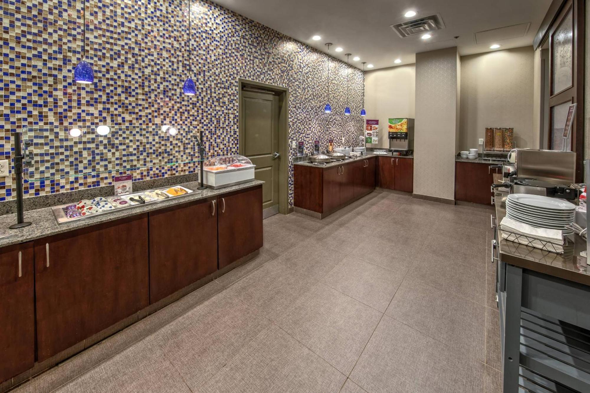 Residence Inn Norfolk Downtown Екстер'єр фото