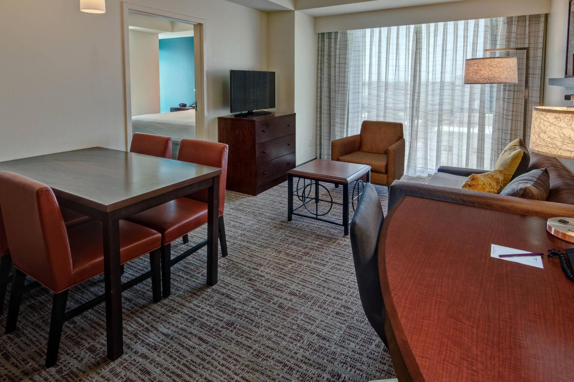 Residence Inn Norfolk Downtown Екстер'єр фото