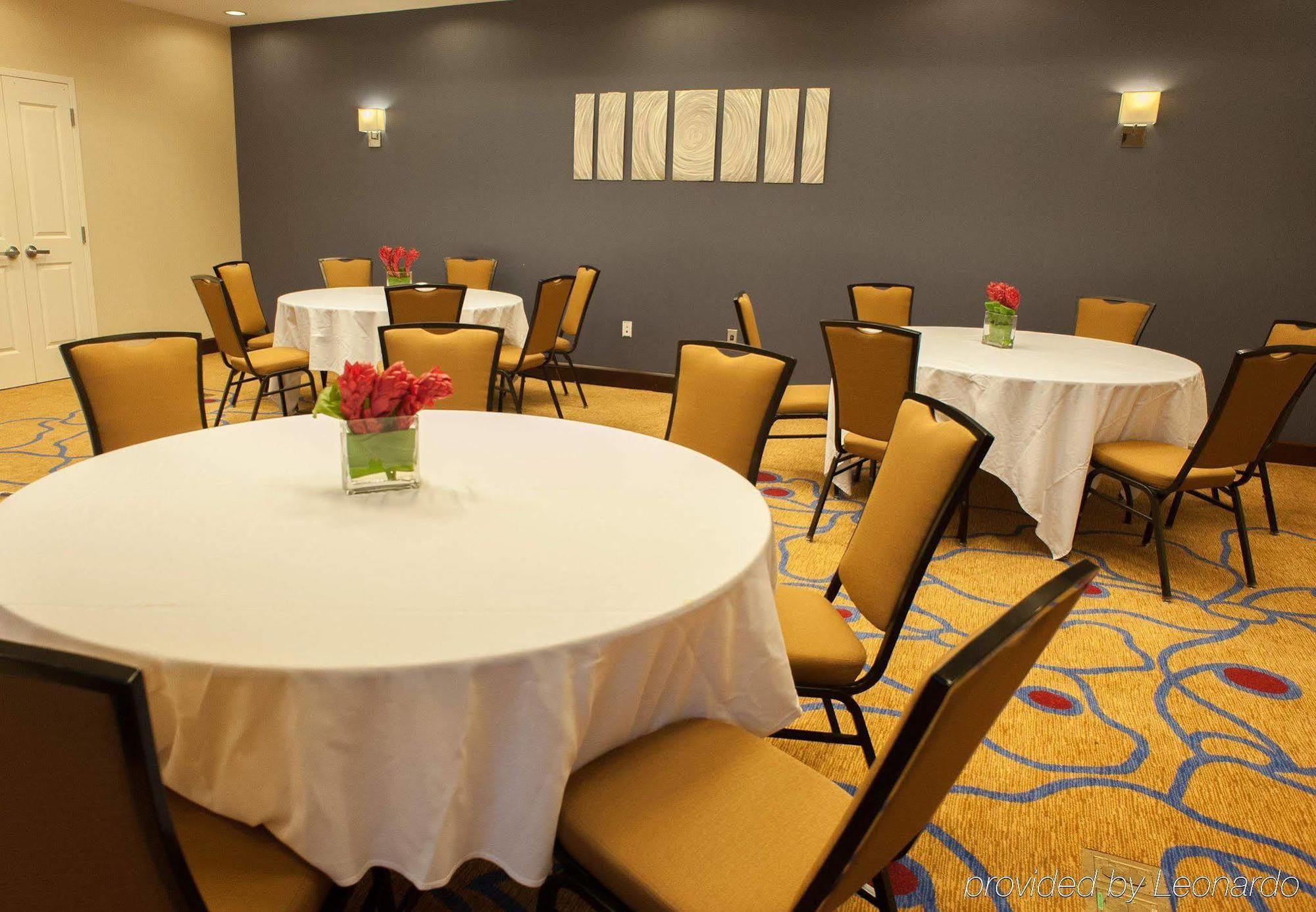 Residence Inn Norfolk Downtown Екстер'єр фото